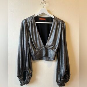 Signature8 metallic crop top with beautiful balloon sleeves.